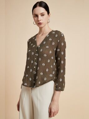 BNWT Zara V Neck Button Blouse Size S